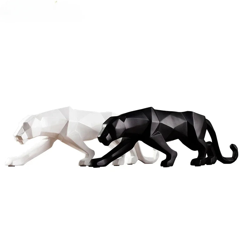 Stylish Panther Statue – Abstract Geometric Resin Leopard Figurine for Chic Home or Office Décor and Unique Craft Display