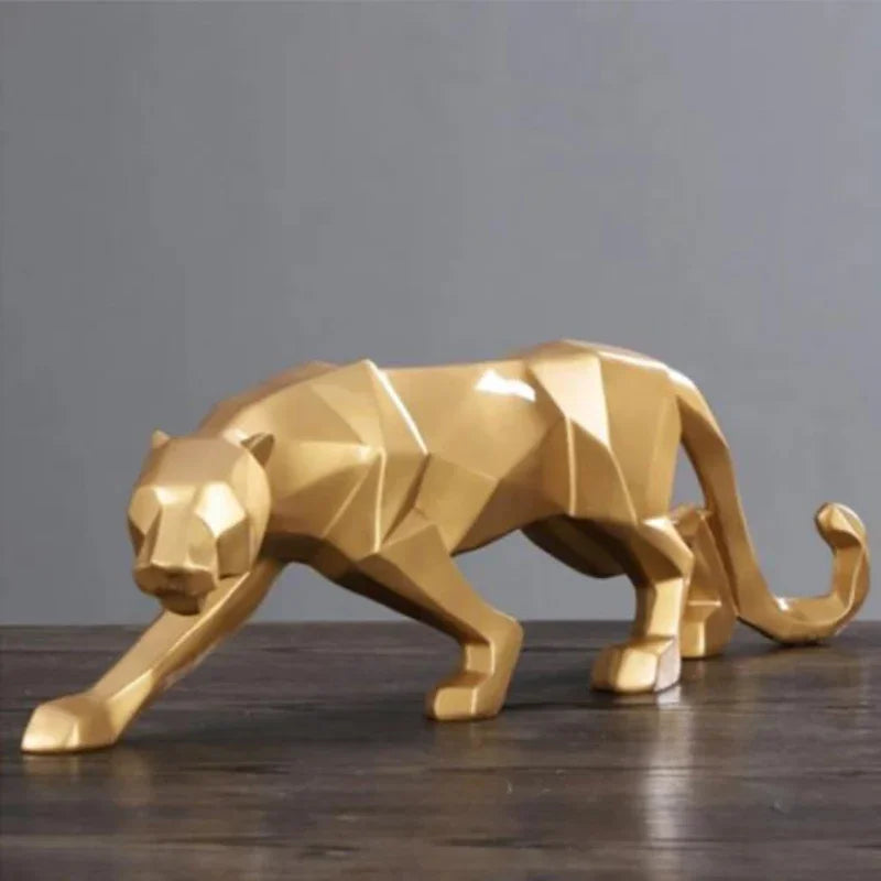 Stylish Panther Statue – Abstract Geometric Resin Leopard Figurine for Chic Home or Office Décor and Unique Craft Display